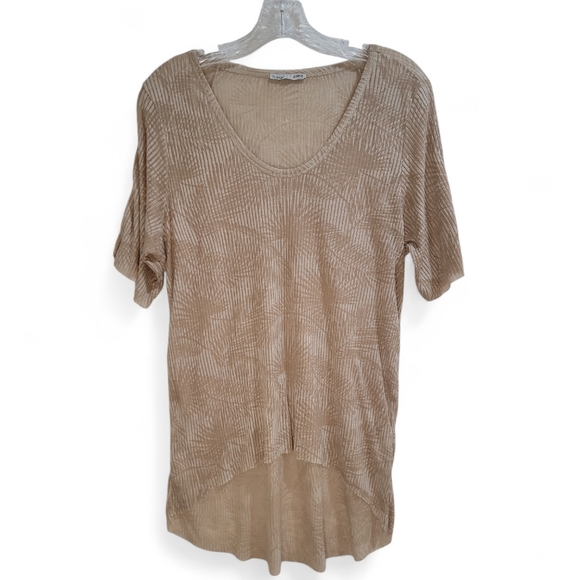 Zara NWOT Sheer Jungle Print Tunic Women's Sm Raw Hem Scoop Neck Ribbed‎ - Picture 1 of 7